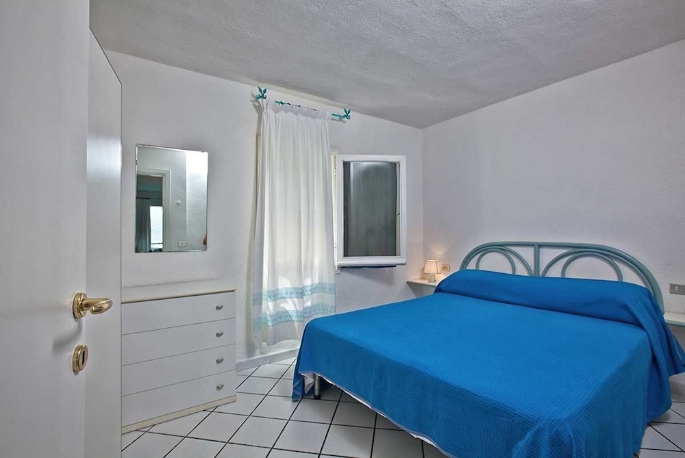 Trieste - Sardegna Est - Olbia, Costa Smeralda, San Teodoro, Mare Italia - Residence Stella Di Gallura
Trieste - Sardegna Est - Olbia, Costa Smeralda, San Teodoro, Mare Italia - Residence Stella Di Gallura
