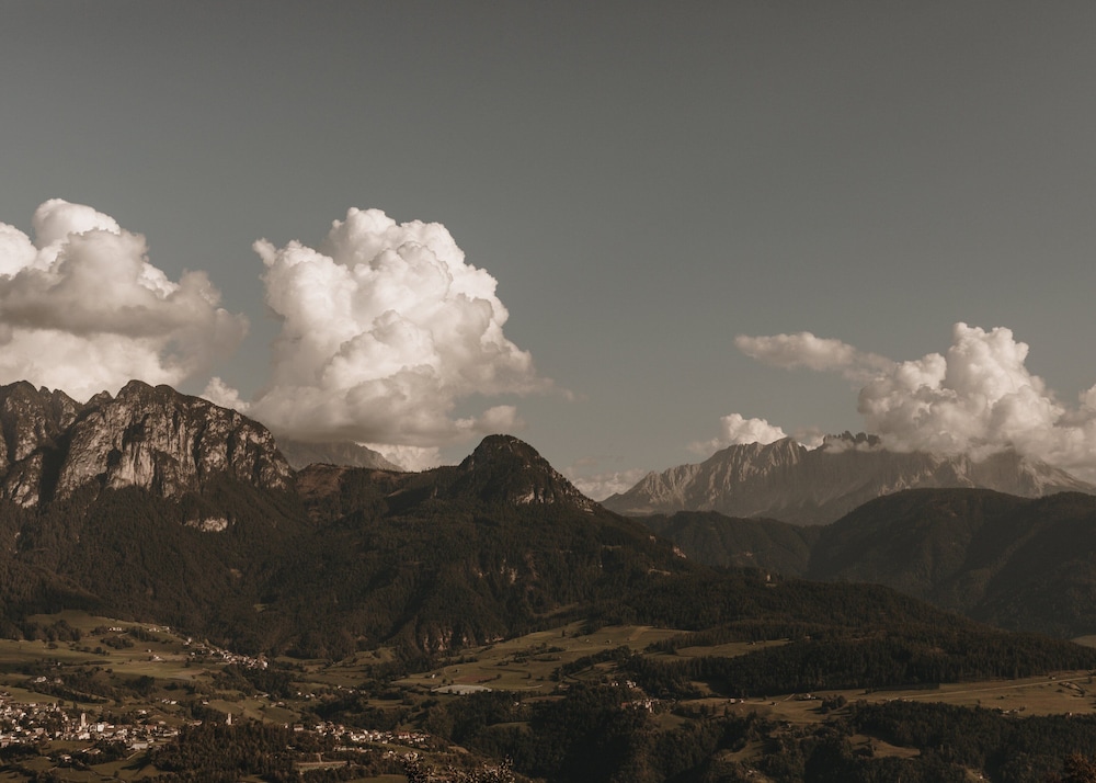 Palermo - Alto Adige, Montagna Italia - Parkhotel Mondschein, a Member of Design Hotels
Palermo - Alto Adige, Montagna Italia - Parkhotel Mondschein, a Member of Design Hotels