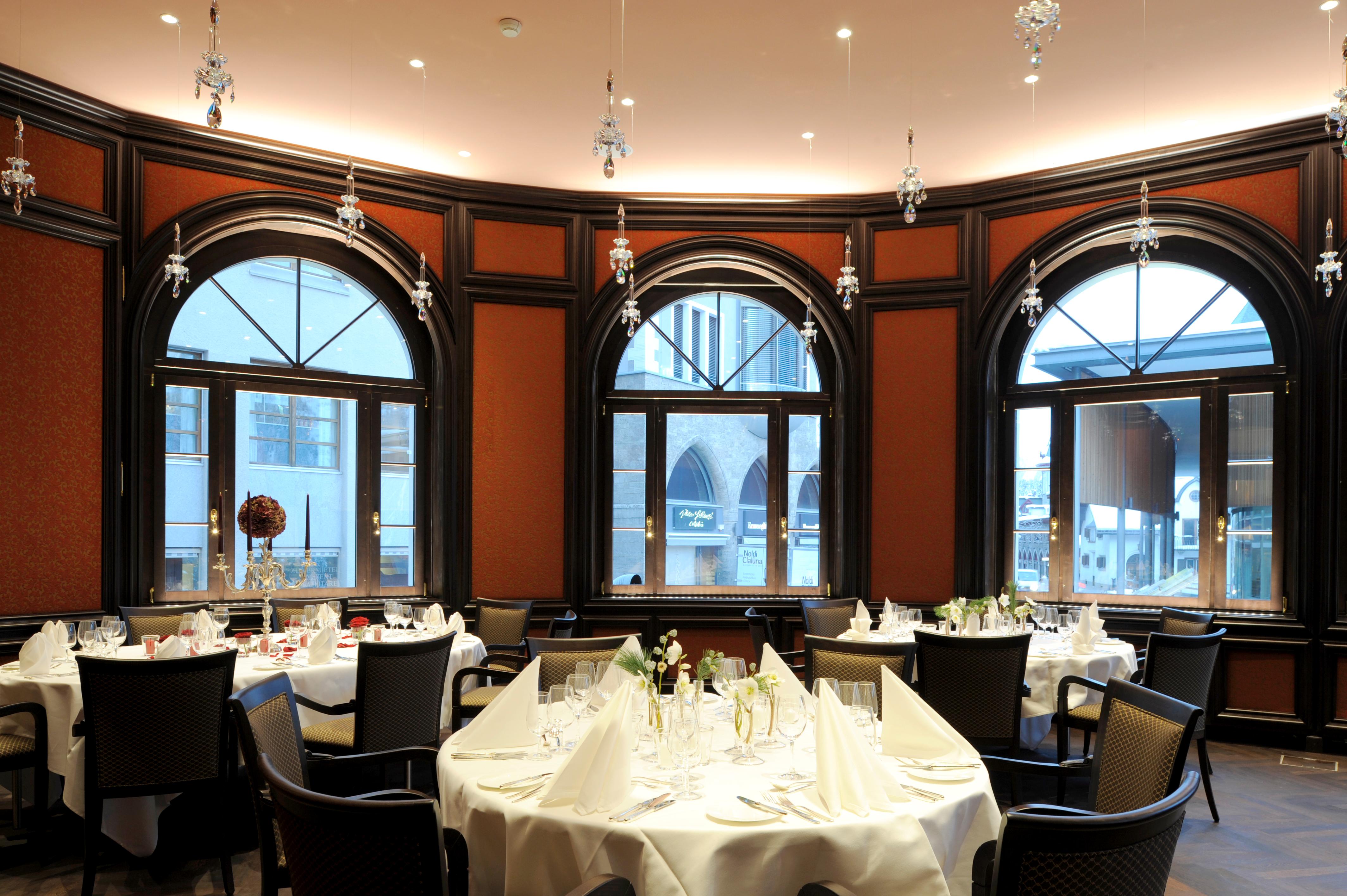 Napoli - St. Moritz, Montagna Svizzera - Hotel Schweizerhof St. Moritz
Napoli - St. Moritz, Montagna Svizzera - Hotel Schweizerhof St. Moritz