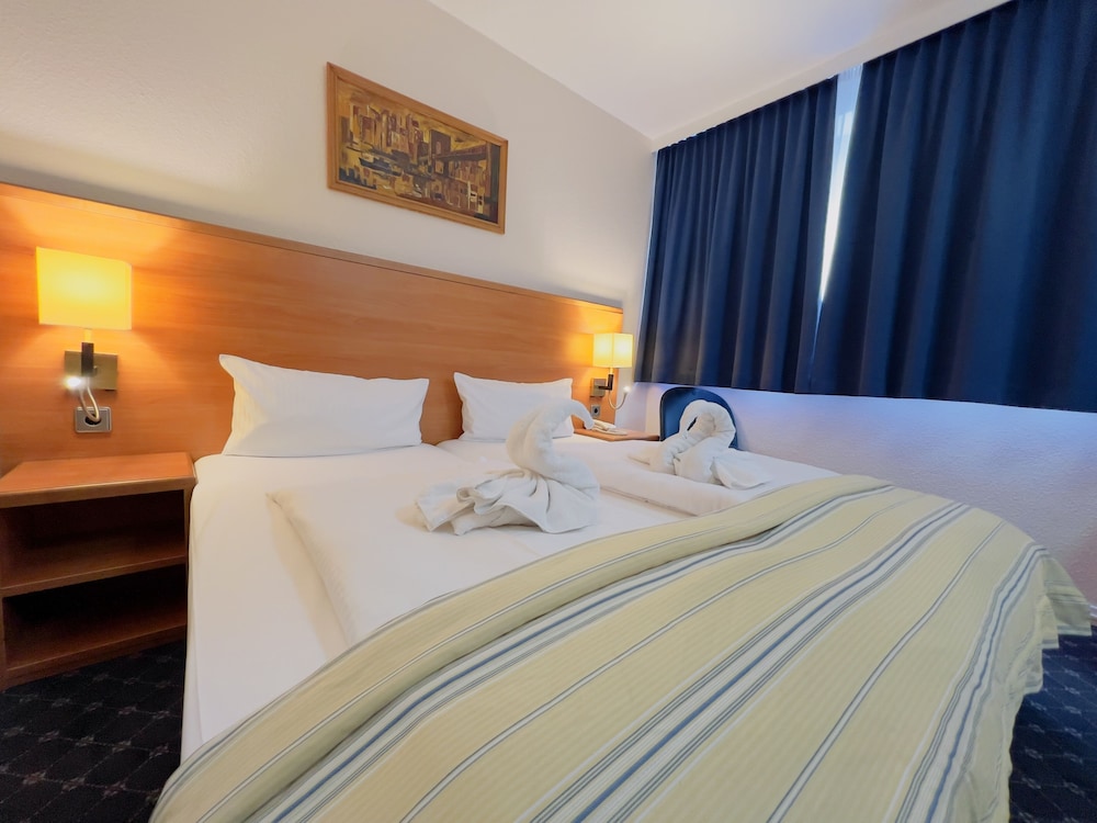 Roma - Amburgo - Elbbrücken Hotel
Roma - Amburgo - Elbbrücken Hotel