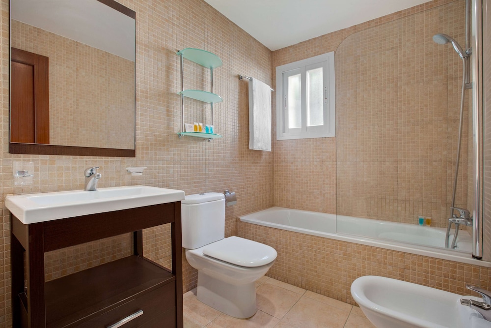 Venezia - Fuengirola - Ramada Hotel & Suites by Wyndham Costa del Sol Fuengirola
Venezia - Fuengirola - Ramada Hotel & Suites by Wyndham Costa del Sol Fuengirola