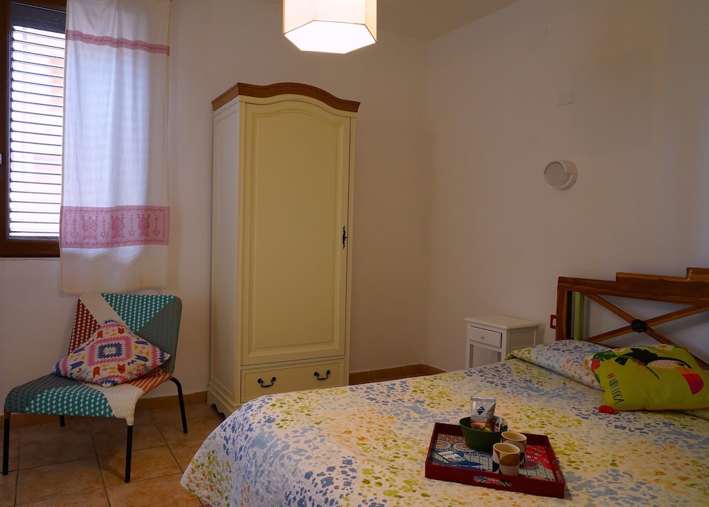 Milano - Sardegna Nord - Alghero, Stintino e Castelsardo, Mare Italia - Flowery Inn Villa
Milano - Sardegna Nord - Alghero, Stintino e Castelsardo, Mare Italia - Flowery Inn Villa