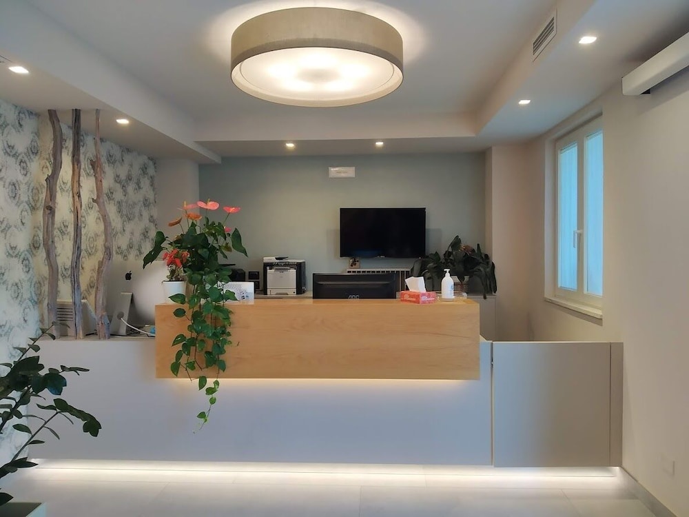 Bologna - Versilia e Costa Toscana, Mare Italia - Hotel Villa Barsanti
Bologna - Versilia e Costa Toscana, Mare Italia - Hotel Villa Barsanti