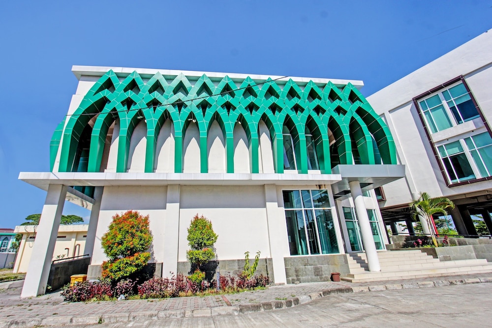 Milano - Lombok, Indonesia - Capital O 92604 Hotel Uin Syariah Near Kampus UIN Mataram
Milano - Lombok, Indonesia - Capital O 92604 Hotel Uin Syariah Near Kampus UIN Mataram