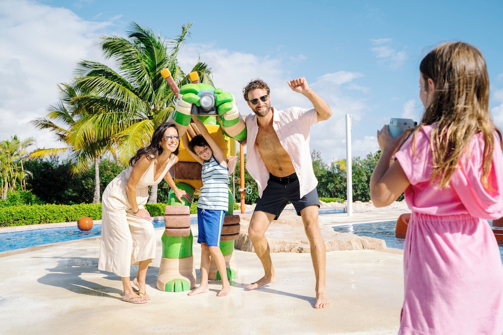 Roma - Uvero Alto - Nickelodeon Hotels & Resorts Punta Cana, Gourmet All Inclusive by Karisma
Roma - Uvero Alto - Nickelodeon Hotels & Resorts Punta Cana, Gourmet All Inclusive by Karisma