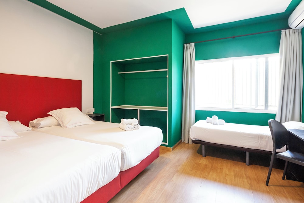 Bari - Costa del Sol, Spagna - Hotel Sireno Torremolinos - Adults Only, Ritual Friendly
Bari - Costa del Sol, Spagna - Hotel Sireno Torremolinos - Adults Only, Ritual Friendly