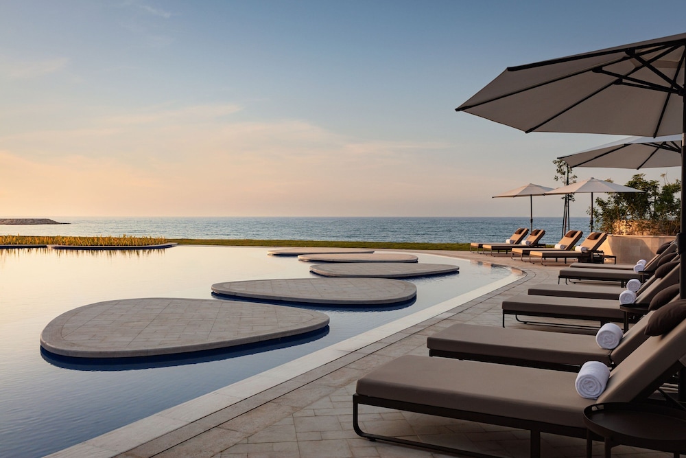 Roma - Mu‘askar al Murtafi‘ah - The St Regis Al Mouj Muscat Resort
Roma - Mu‘askar al Murtafi‘ah - The St Regis Al Mouj Muscat Resort