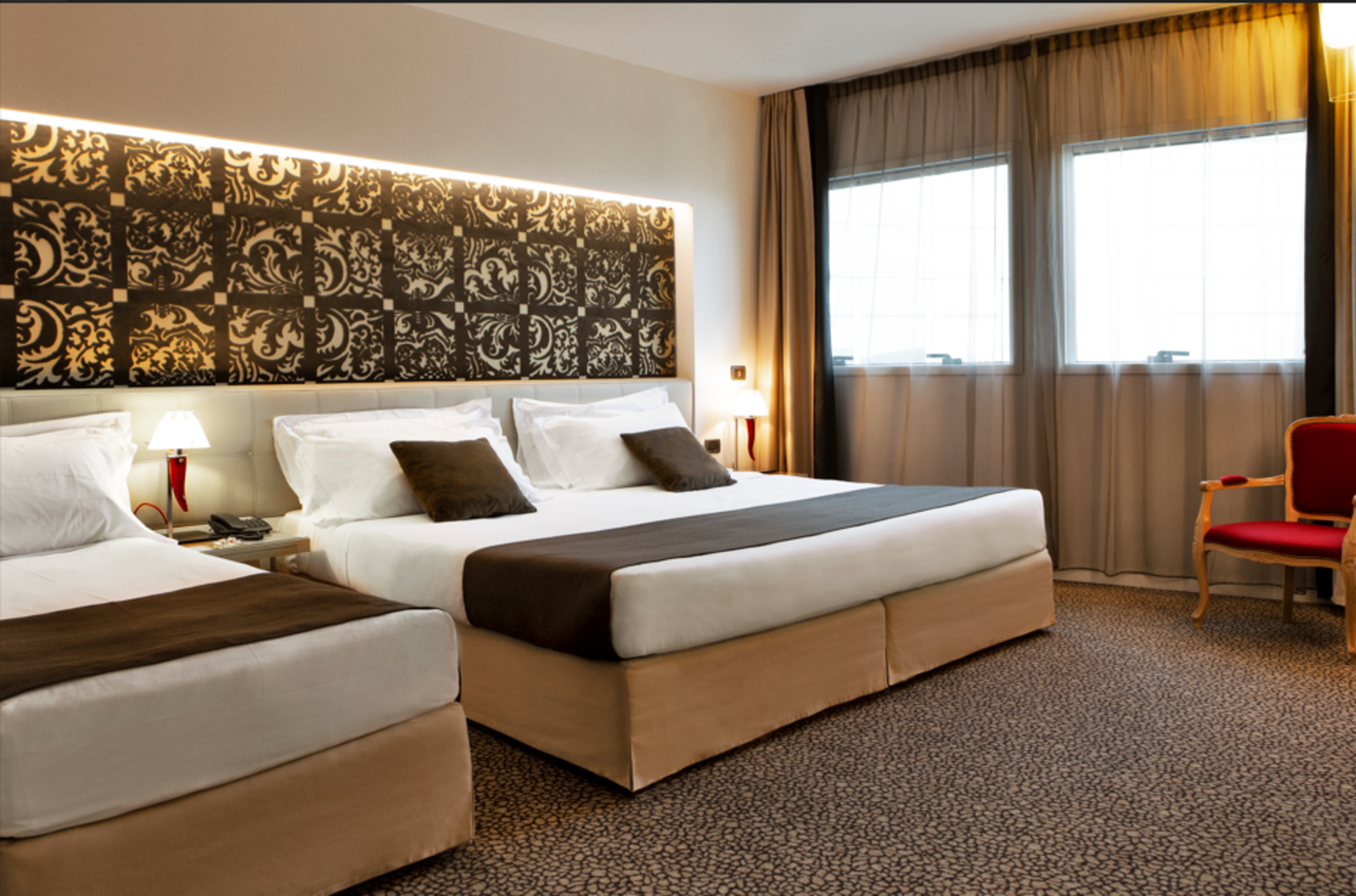 Lamezia Terme - Venezia, Aeroporto Marco Polo - Antony Palace Hotel - Venice Airport
Lamezia Terme - Venezia, Aeroporto Marco Polo - Antony Palace Hotel - Venice Airport