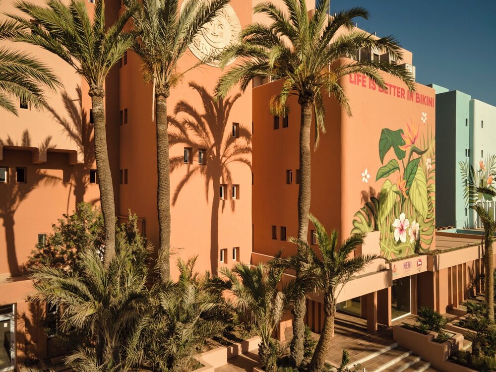 Brindisi - Colonia Sant Jordi - Bikini Island & Mountain Hotel Es Trenc -Adults only-
Brindisi - Colonia Sant Jordi - Bikini Island & Mountain Hotel Es Trenc -Adults only-