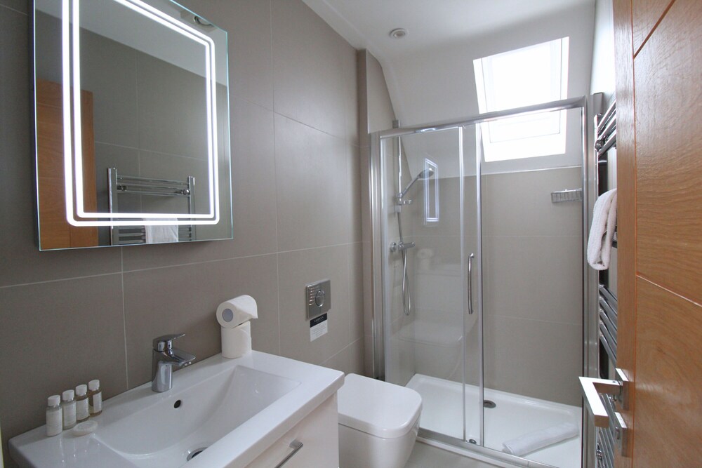 Milano - New Barnet - West Finchley by Viridian Apartments
Milano - New Barnet - West Finchley by Viridian Apartments