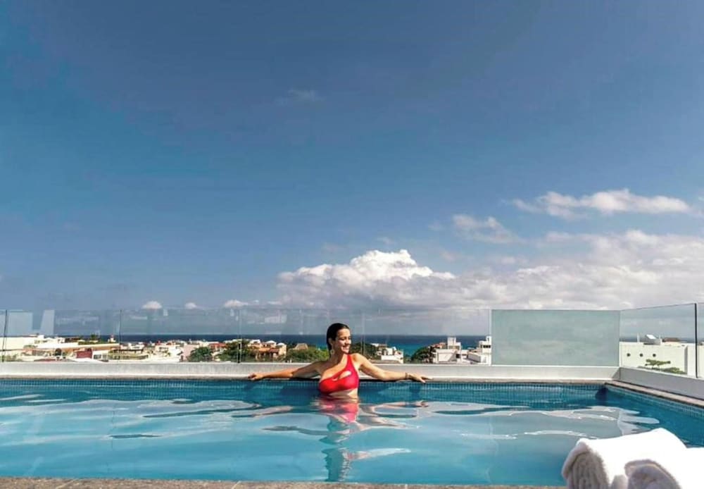 Milano - Playa del Carmen - Illusion Xpress I Attraction Hotel Deluxe
Milano - Playa del Carmen - Illusion Xpress I Attraction Hotel Deluxe