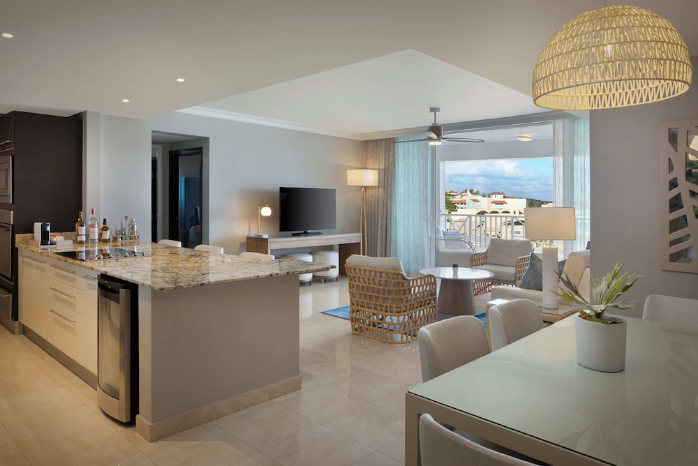 Verona - Bridgetown - Concierge Collection at O2 Beach Club & Spa by Ocean Hotels
Verona - Bridgetown - Concierge Collection at O2 Beach Club & Spa by Ocean Hotels