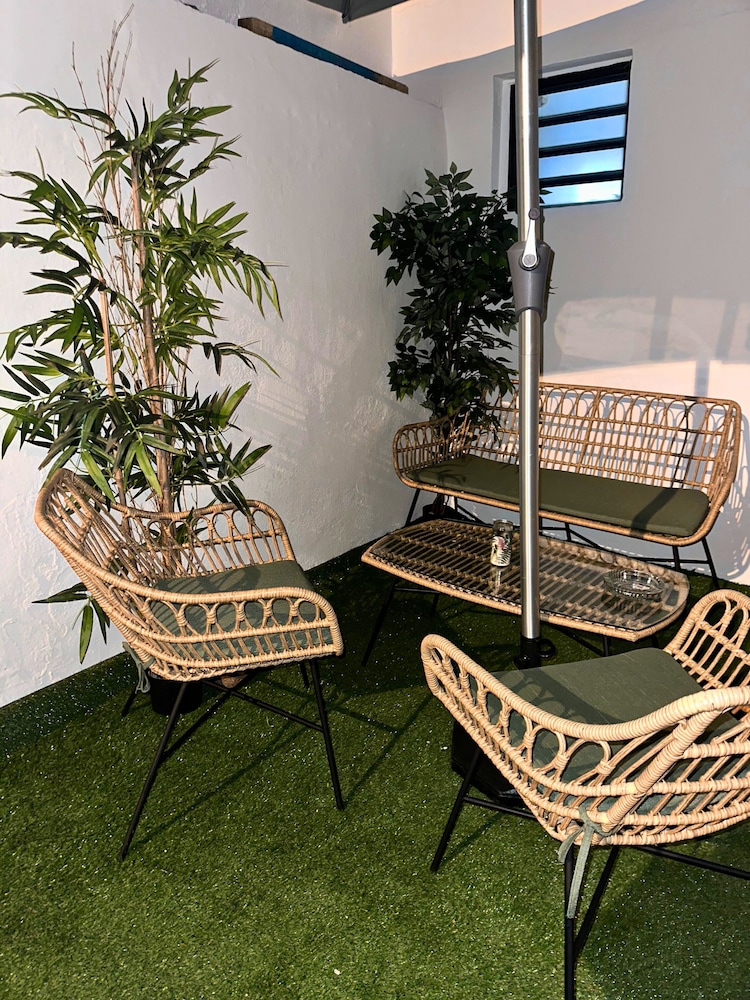 Roma - Saint-Denis - AZUR HOTEL