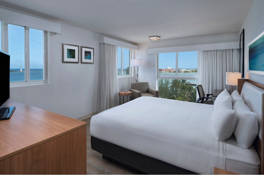 Milano - Belair Estates - Courtyard by Marriott Nassau Downtown/Junkanoo Beach
Milano - Belair Estates - Courtyard by Marriott Nassau Downtown/Junkanoo Beach