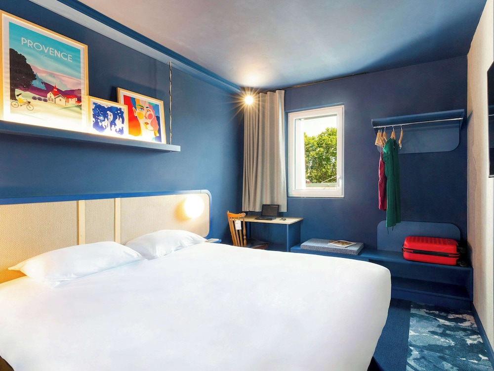 Roma - Salon-de-Provence - greet hotel Salon de Provence