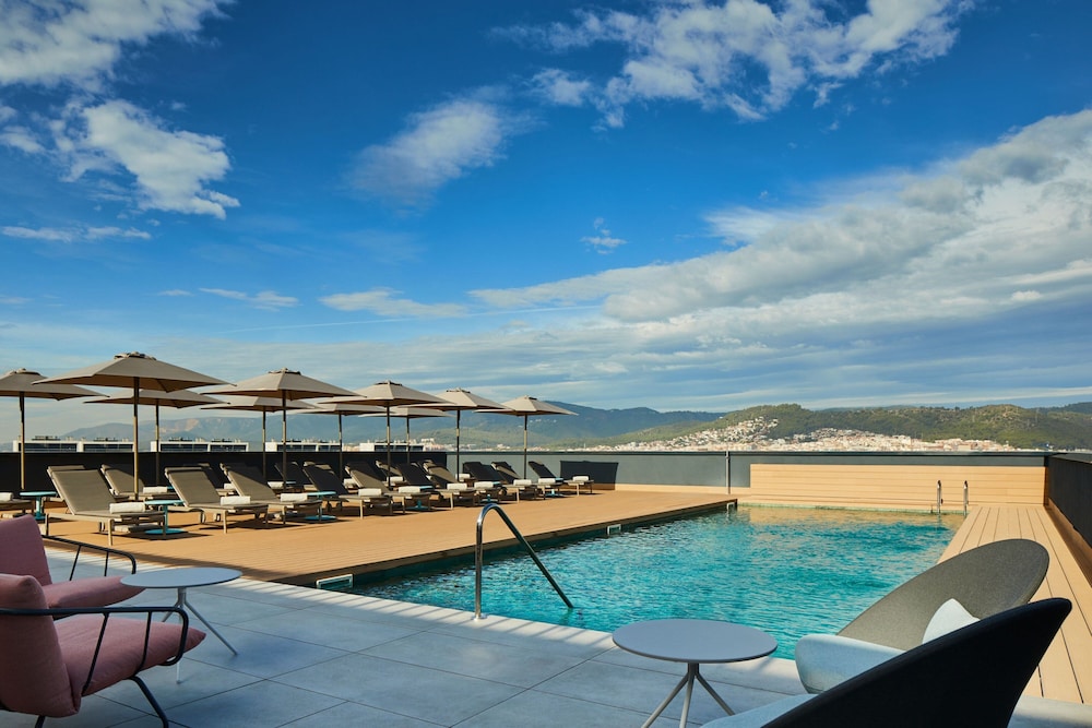 Napoli - Aeroporto di Barcellona - El Prat de Llobregat - Four Points by Sheraton Barcelona Airport
Napoli - Aeroporto di Barcellona - El Prat de Llobregat - Four Points by Sheraton Barcelona Airport