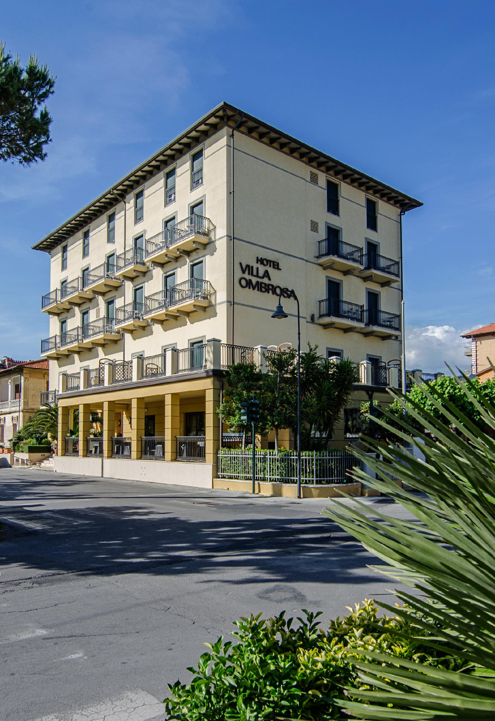 Milano - Versilia e Costa Toscana, Mare Italia - Hotel Villa Ombrosa
Milano - Versilia e Costa Toscana, Mare Italia - Hotel Villa Ombrosa