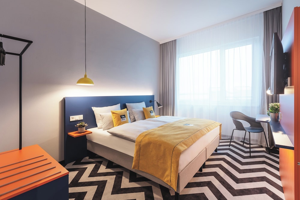 Catania - Stoccarda - Holiday Inn - the niu, Form Stuttgart Feuerbach, an IHG Hotel
Catania - Stoccarda - Holiday Inn - the niu, Form Stuttgart Feuerbach, an IHG Hotel