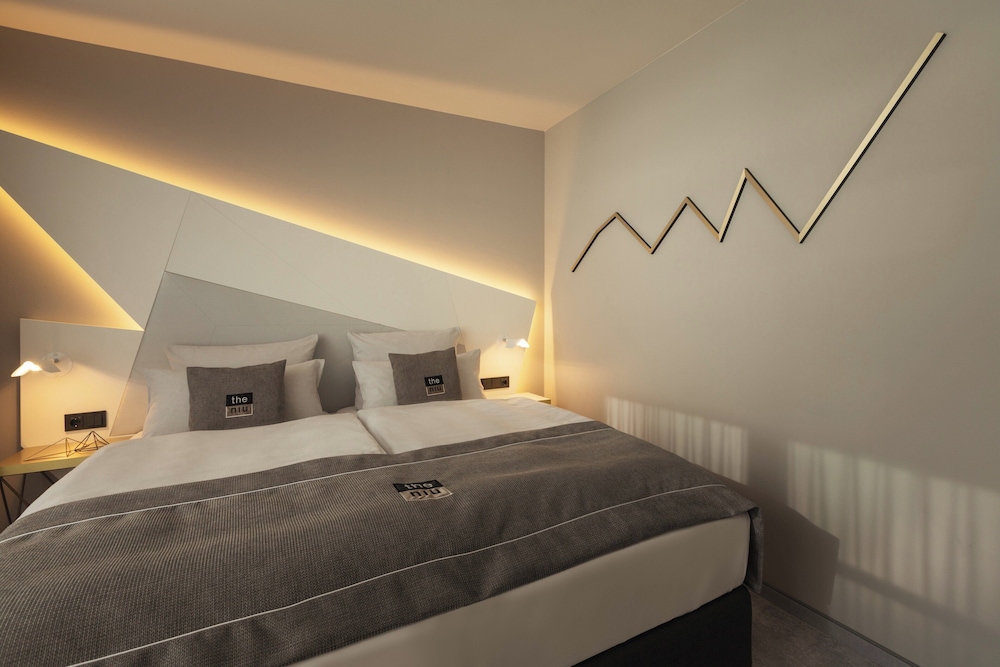 Catania - Francoforte sul Meno - Holiday Inn - the niu, Coin Frankfurt Ostend, an IHG Hotel
Catania - Francoforte sul Meno - Holiday Inn - the niu, Coin Frankfurt Ostend, an IHG Hotel
