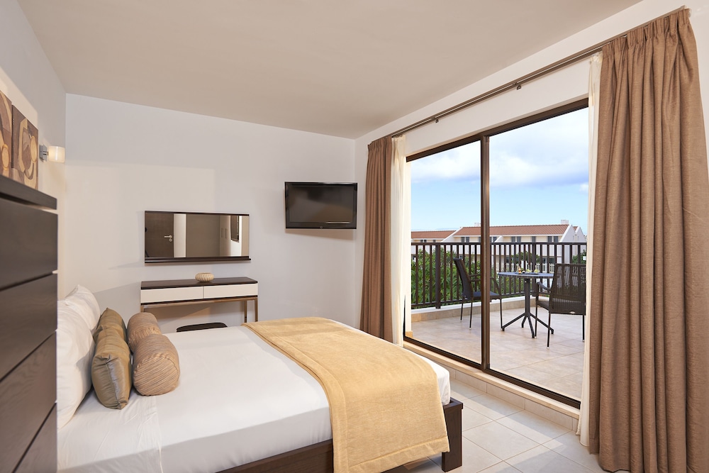 Venezia - Santa Maria,Isola di Sal - Melia Dunas Beach Resort & Spa - All Inclusive
Venezia - Santa Maria,Isola di Sal - Melia Dunas Beach Resort & Spa - All Inclusive