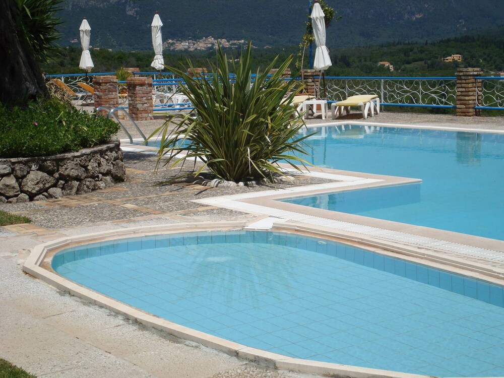 Pisa - Paleokastritsa - Tranquil Apartment in Paleokastrites with Pool & Garden near Sea
Pisa - Paleokastritsa - Tranquil Apartment in Paleokastrites with Pool & Garden near Sea