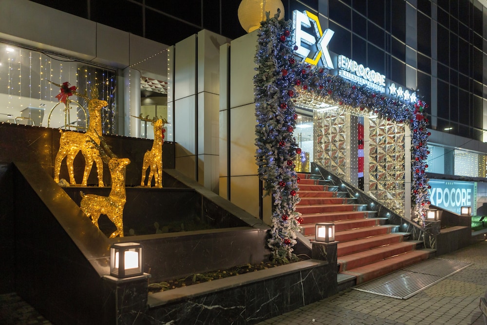 Milano - Yerevan - Expocore Hotel
Milano - Yerevan - Expocore Hotel