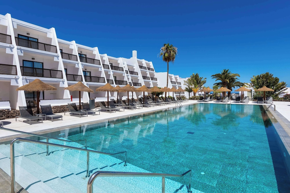 Catania - Fuerteventura, Isole Canarie - Sol Fuerteventura Jandia - All Suites
Catania - Fuerteventura, Isole Canarie - Sol Fuerteventura Jandia - All Suites