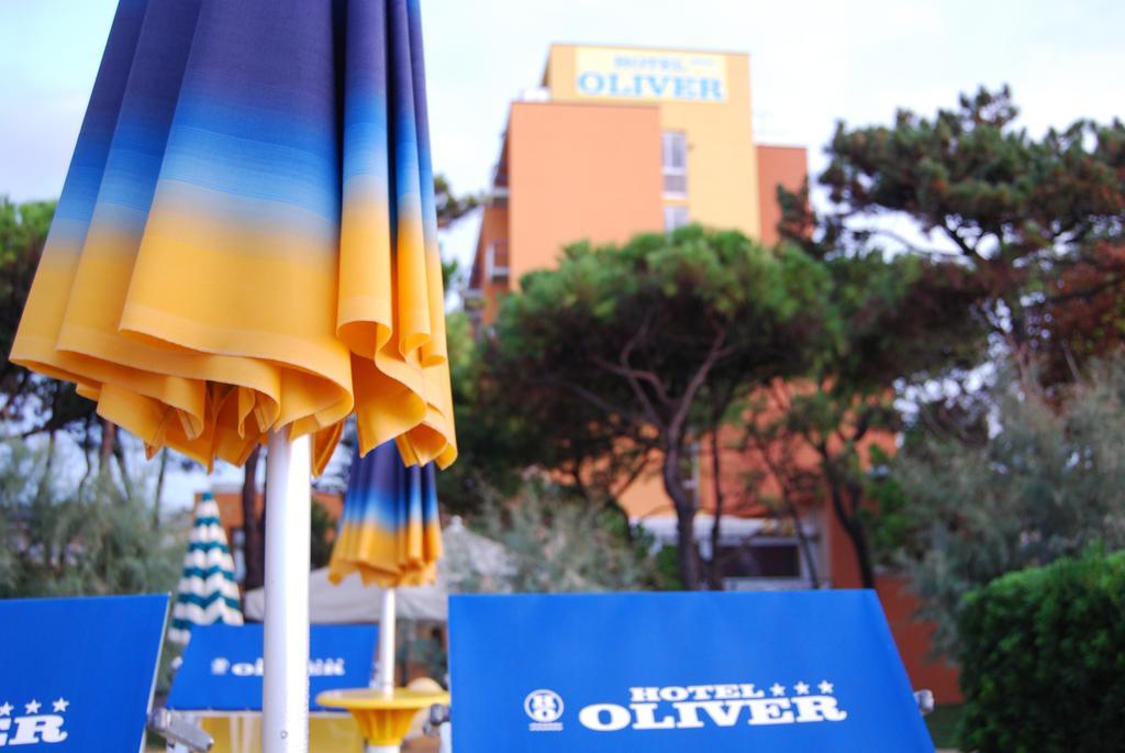 Milano - Riviera Veneta e Lignano Sabbiadoro, Mare Italia - Hotel Oliver
Milano - Riviera Veneta e Lignano Sabbiadoro, Mare Italia - Hotel Oliver