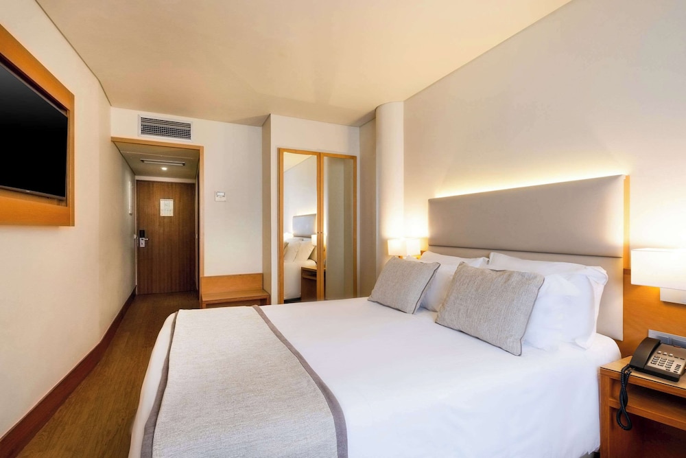 Milano - Isola di Sao Miguel, Azzorre - The Azoriani Boutique, Ascend Hotel Collection
Milano - Isola di Sao Miguel, Azzorre - The Azoriani Boutique, Ascend Hotel Collection
