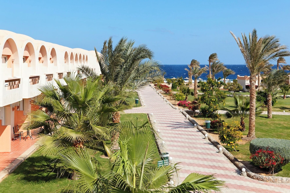 Verona - Marsa Alam e El Quseir, Mar Rosso - Three Corners Sea Beach Resort
Verona - Marsa Alam e El Quseir, Mar Rosso - Three Corners Sea Beach Resort