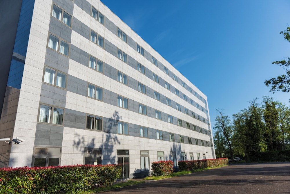 Roma - Bordeaux - CERISE Bordeaux Mérignac Aéroport
Roma - Bordeaux - CERISE Bordeaux Mérignac Aéroport