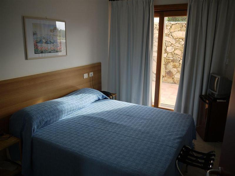Milano - La Maddalena - Hotel Porto Puddu - Il Nido dei Gabbiani
Milano - La Maddalena - Hotel Porto Puddu - Il Nido dei Gabbiani