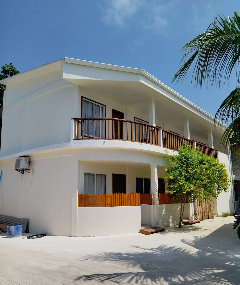 Bologna - Isola di Nalaguraidhoo - Sun Island - Horizon Dhigurah
Bologna - Isola di Nalaguraidhoo - Sun Island - Horizon Dhigurah