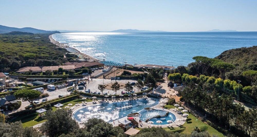 Milano - Argentario, Toscana - Club del Sole Orbetello Family Collection
Milano - Argentario, Toscana - Club del Sole Orbetello Family Collection