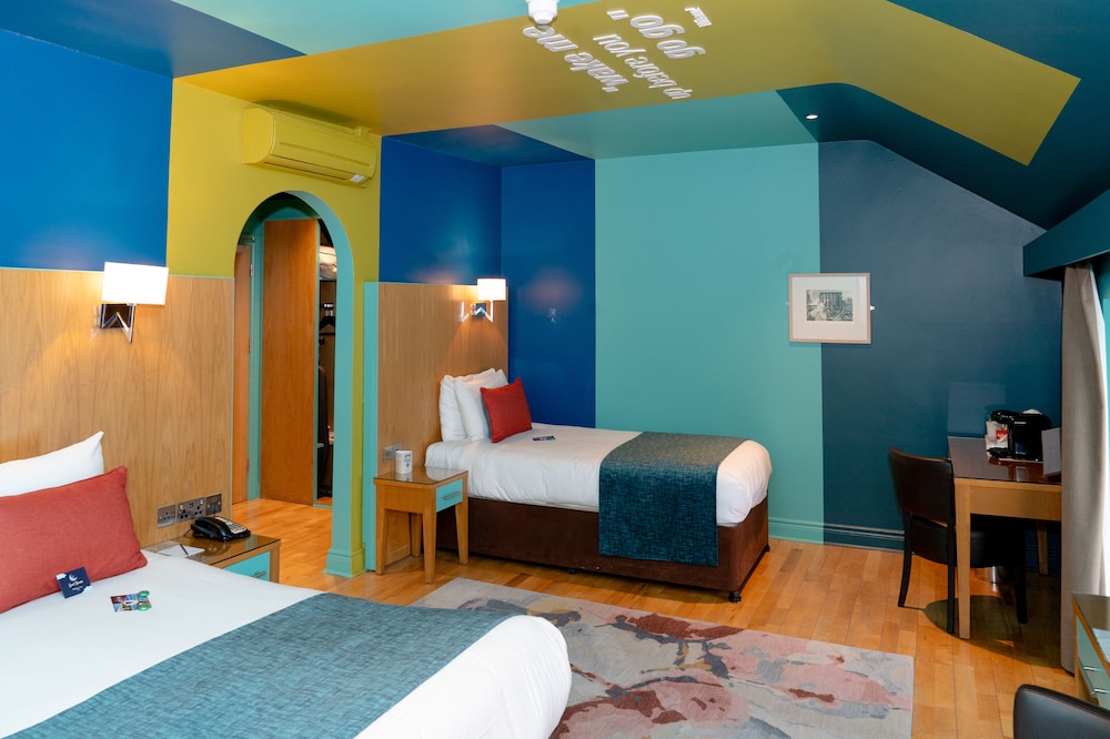 Milano - Galway - Skeffington Arms Hotel
Milano - Galway - Skeffington Arms Hotel