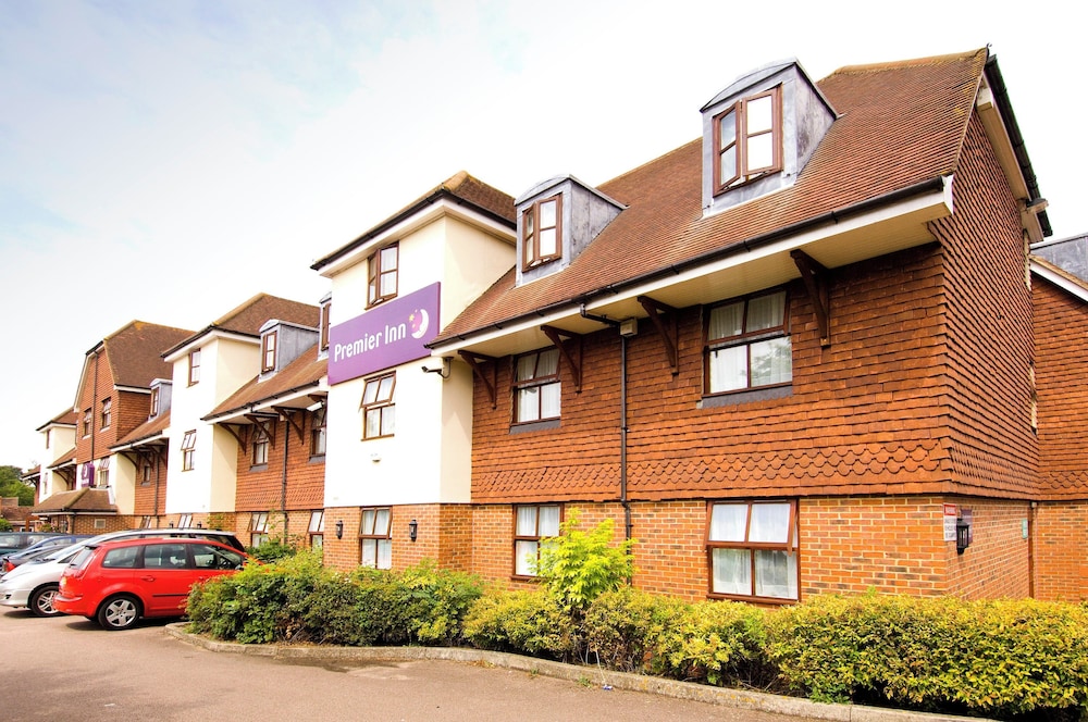 Napoli - Londra, Aeroporto di London Gatwick - Premier Inn London Gatwick South
Napoli - Londra, Aeroporto di London Gatwick - Premier Inn London Gatwick South