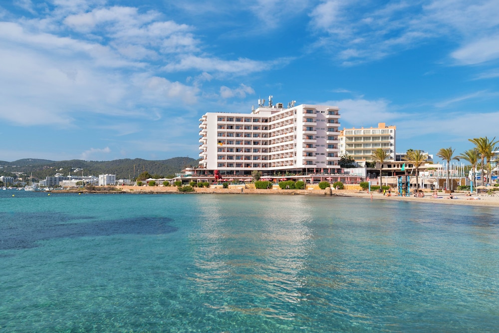 Bari - Sant Antoni de Portmany - NYX Hotel Ibiza by Leonardo Hotels-Adults Only
Bari - Sant Antoni de Portmany - NYX Hotel Ibiza by Leonardo Hotels-Adults Only