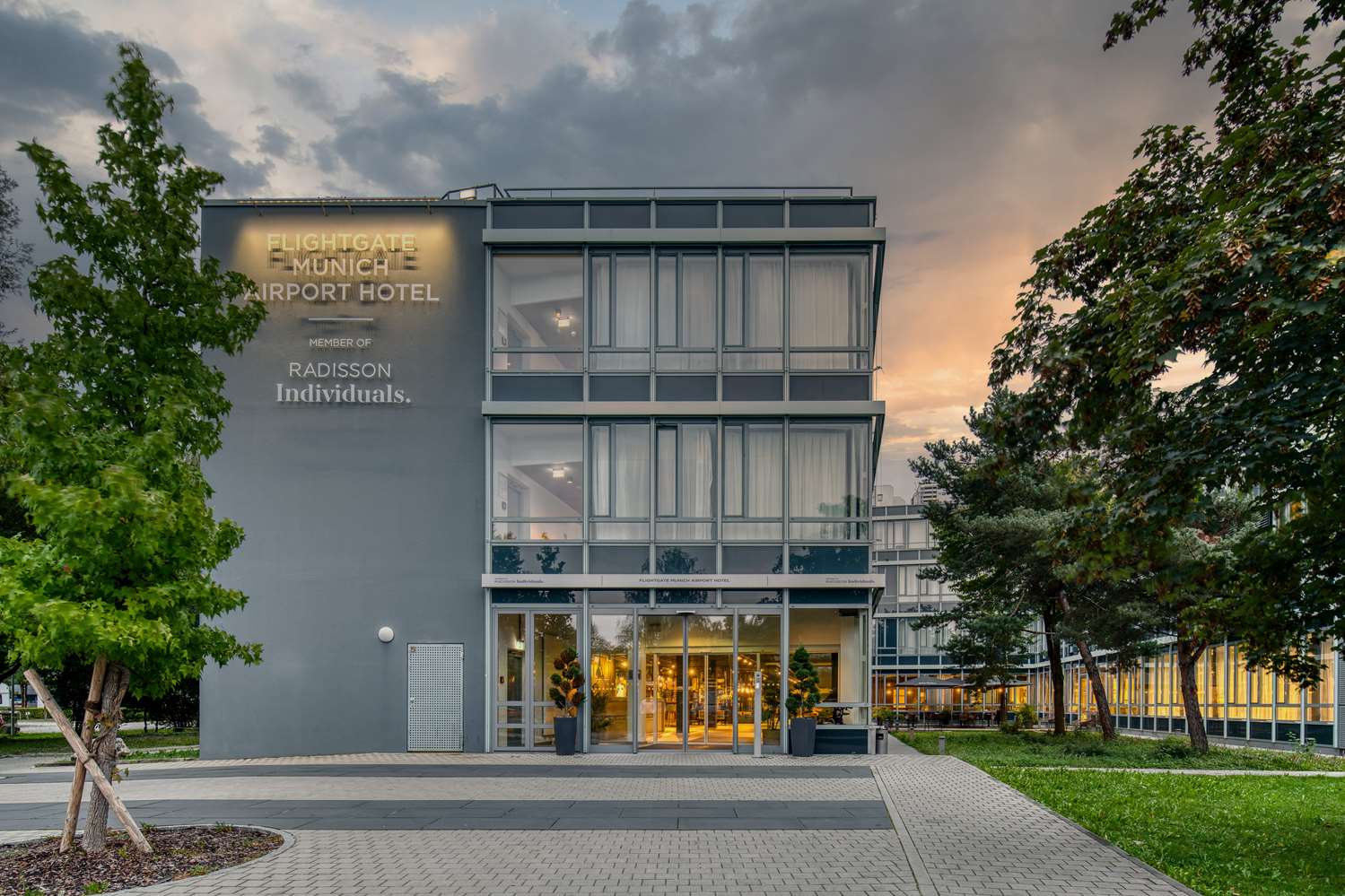 Milano - Hallbergmoos - Flightgate Munich Airport Hotel, a member of Radisson Individuals
Milano - Hallbergmoos - Flightgate Munich Airport Hotel, a member of Radisson Individuals