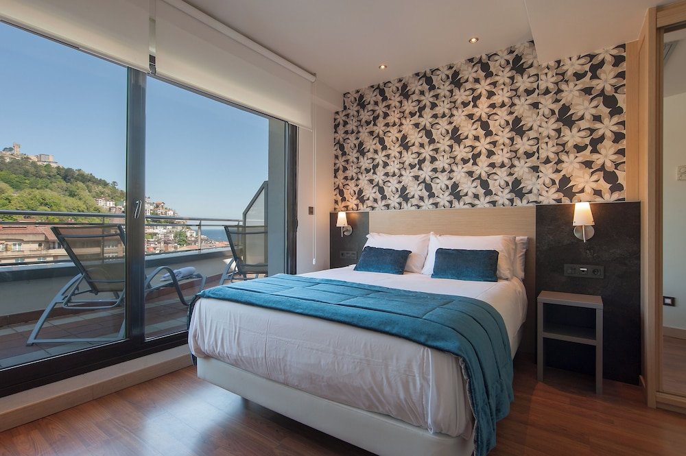 Bologna - San Sebastian - Sercotel Codina 
Bologna - San Sebastian - Sercotel Codina