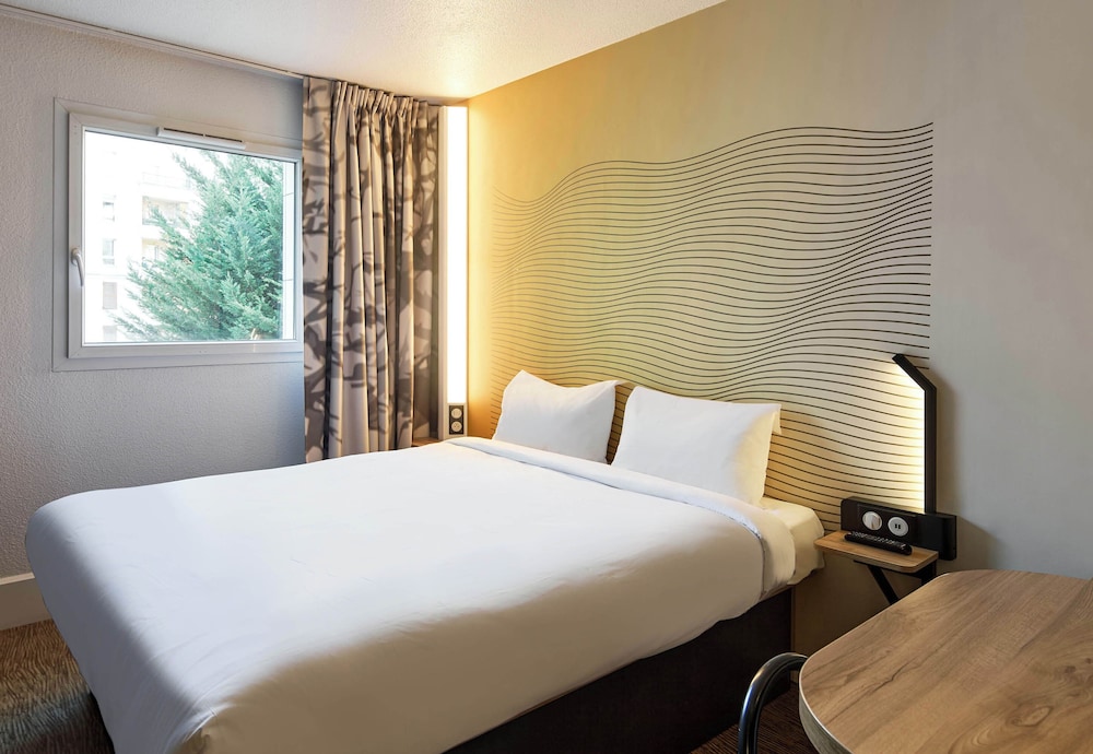 Pescara - Parigi - B&B HOTEL Paris Saint-Denis Pleyel
Pescara - Parigi - B&B HOTEL Paris Saint-Denis Pleyel