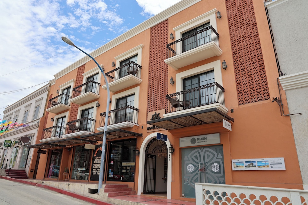 Roma - San José del Cabo - HOTEL COLLI 
Roma - San José del Cabo - HOTEL COLLI