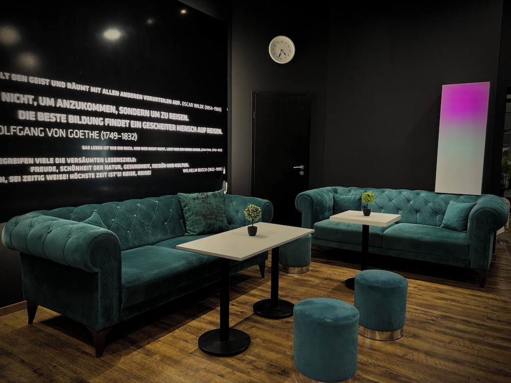 Roma - Francoforte sul Meno - Colour Hotel
Roma - Francoforte sul Meno - Colour Hotel