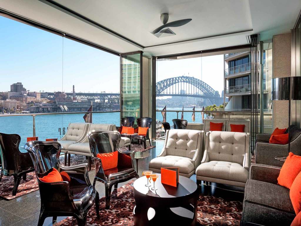 Pullman Quay Grand Sydney Harbour Hotel