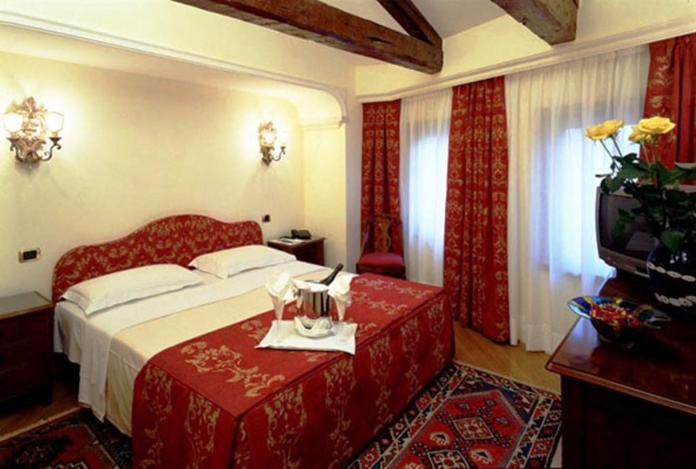 Hotel San Marco Luxury - Torre Dell'orologio Suites