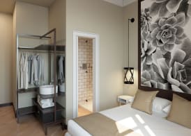 Hostal Central Barcelona 4