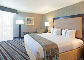 Holiday Inn LONG BEACH AIRPORT by IHG 3