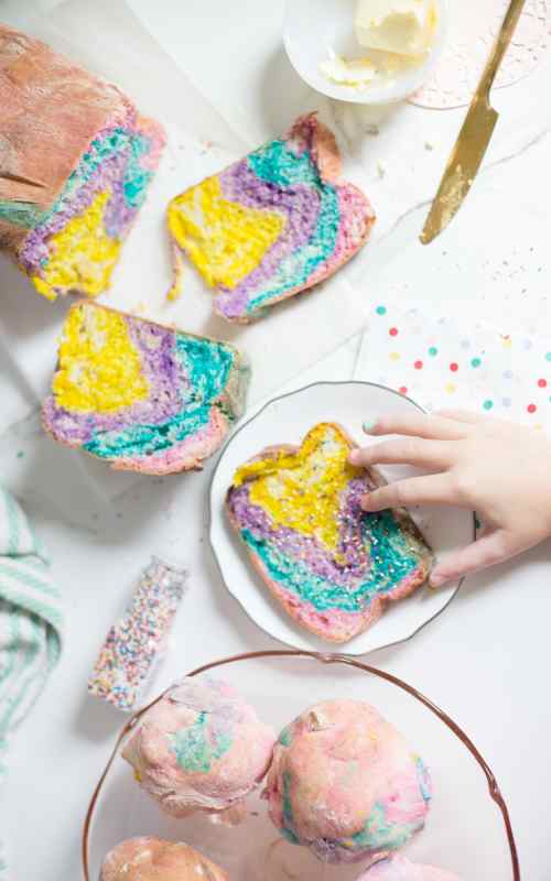 how to make rainbow bread and rainbow rolls