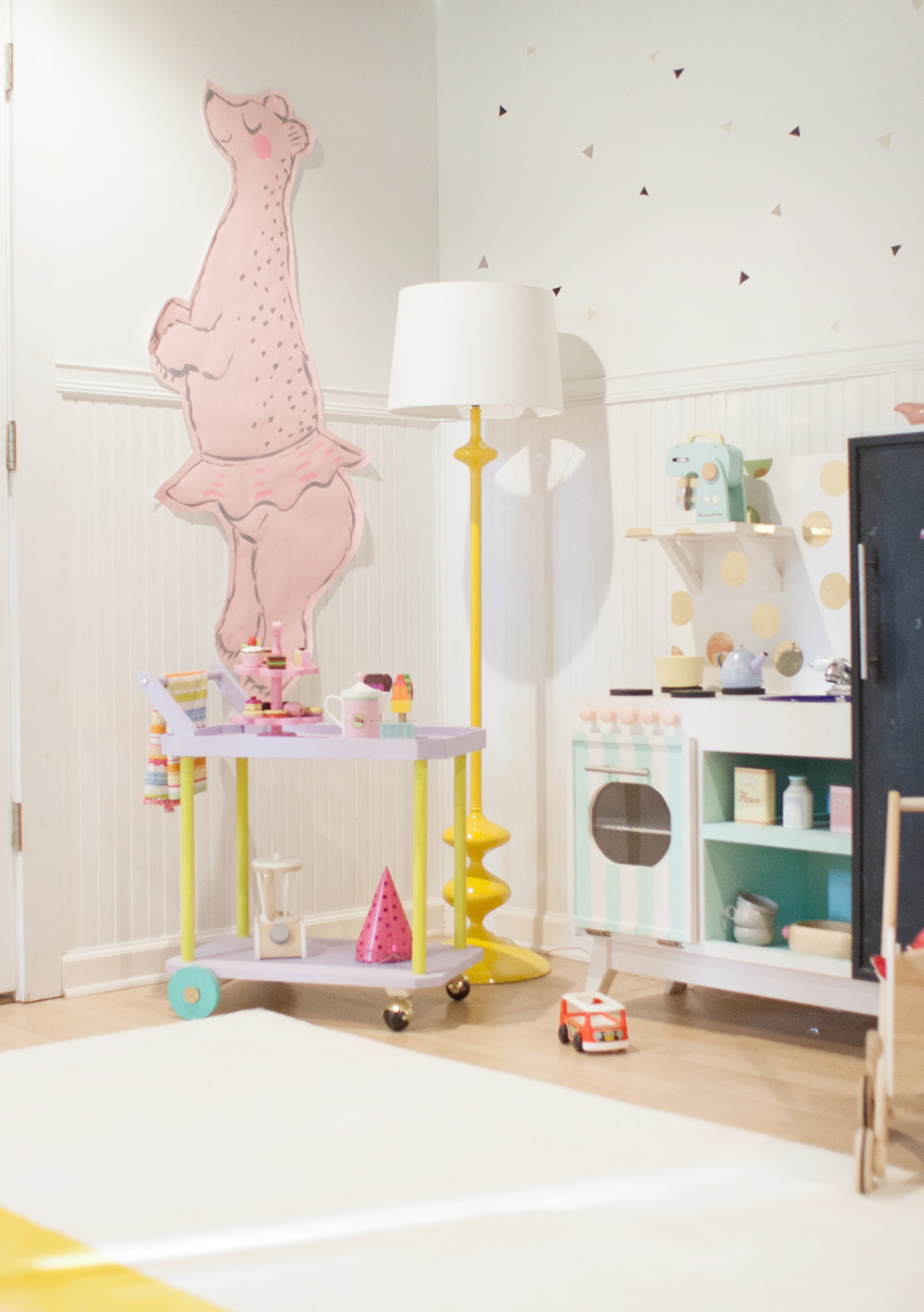 a playroom for girls Lay Baby Lay Lay Baby Lay