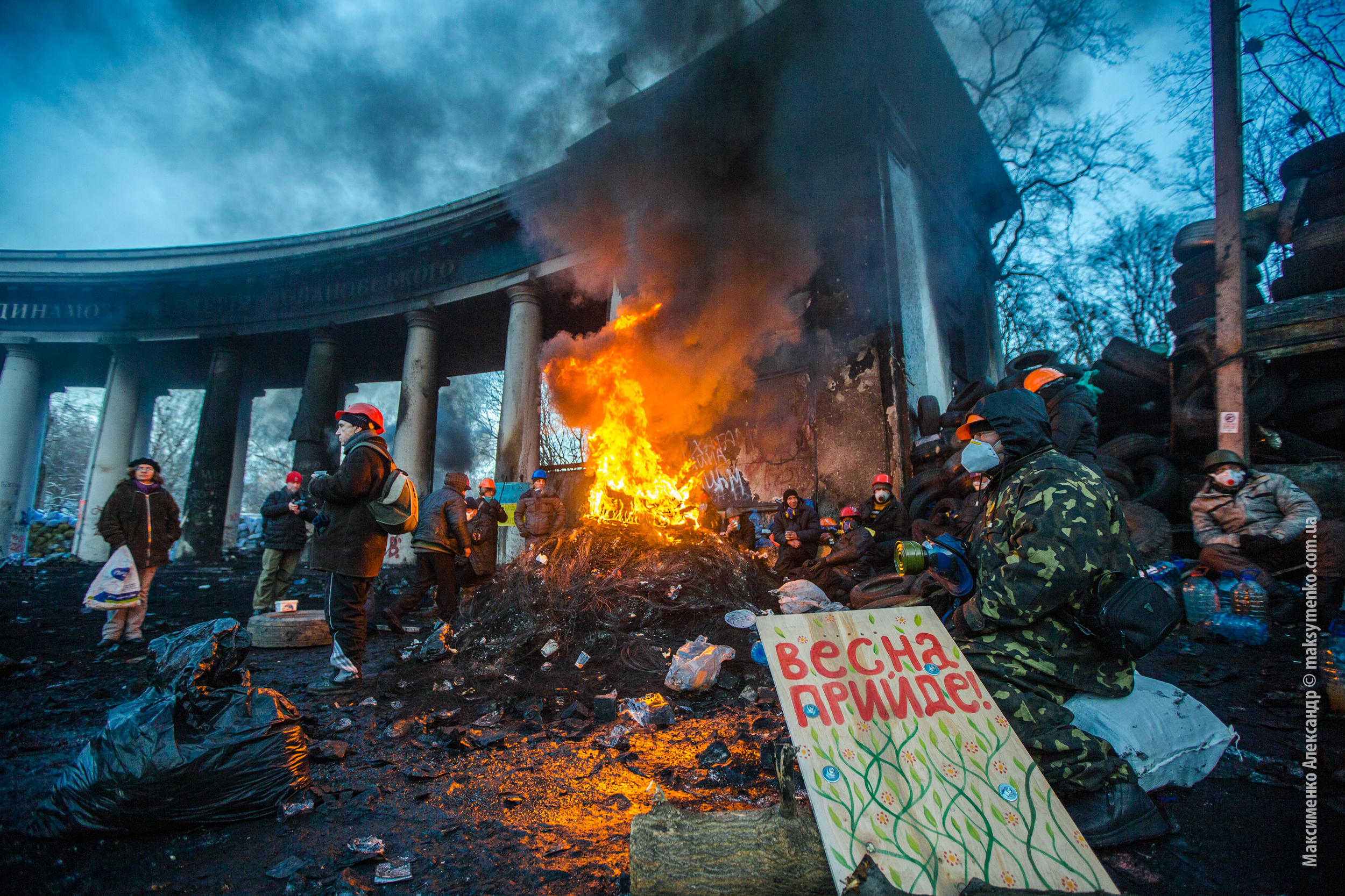 http://res.cloudinary.com/lbresearch/image/upload/v1393602528/ukraine_protest_281114_1547.jpg