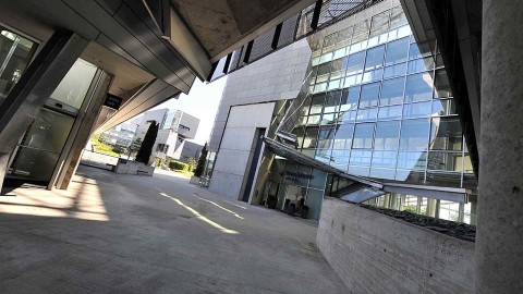 Hypo Alpe Adria Centre Exclusive: European bank keeping prosecutors in the dark